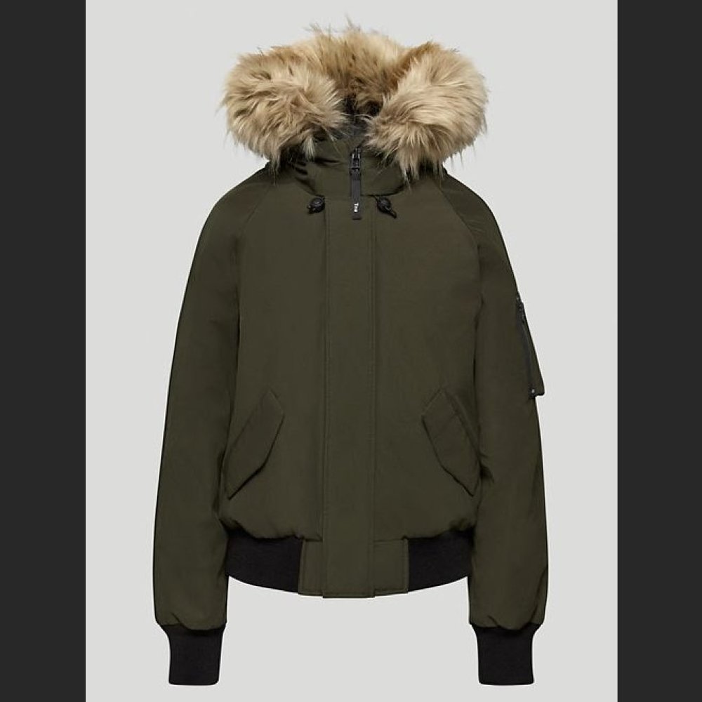 Aritzia RESORT PARKA by TNA in Dark Olive